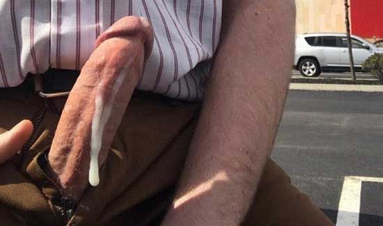 ลุงอิฐควยใหญ่เย็ดตูดผมจนฉีก